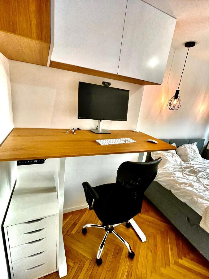 Luxurious Boho Style Apartm. *Home Office* +Desk Katowice Esterno foto